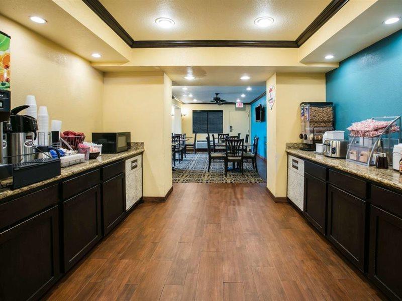 Motel Super 8 By Wyndham Oklahoma Airport Fairgrounds West Esterno foto