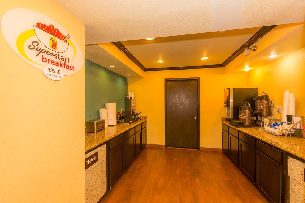 Motel Super 8 By Wyndham Oklahoma Airport Fairgrounds West Esterno foto